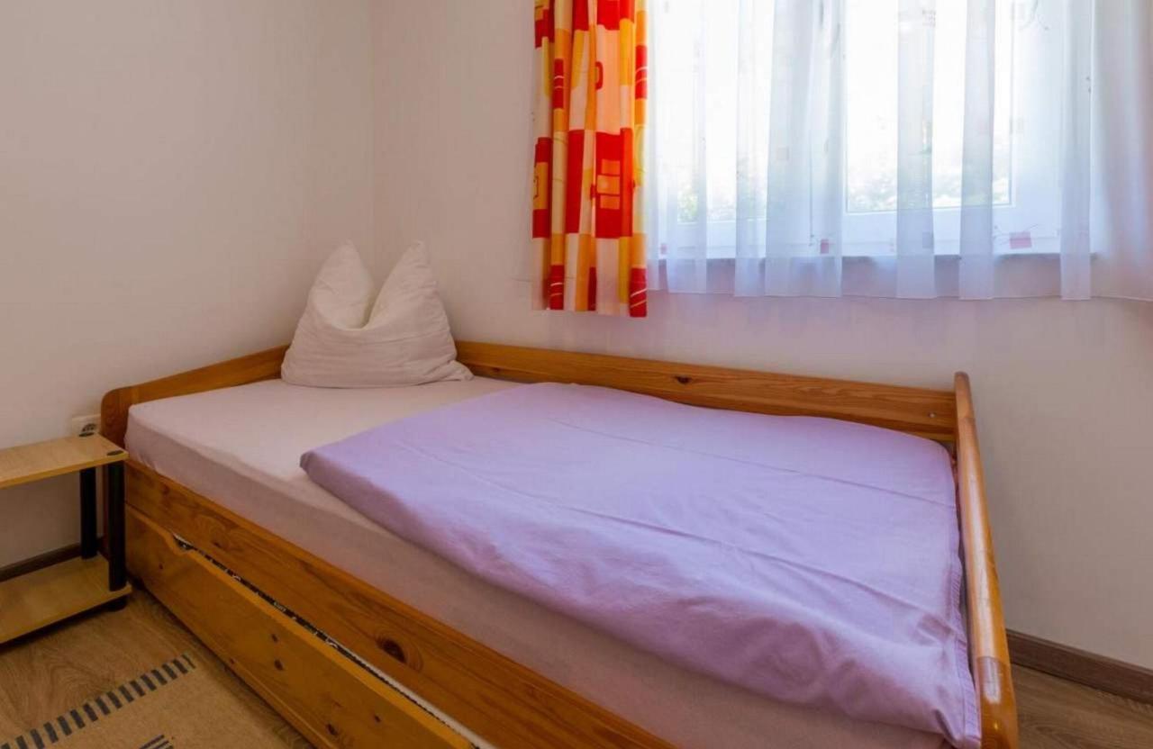 Navy Apartments Jadranovo Eksteriør bilde